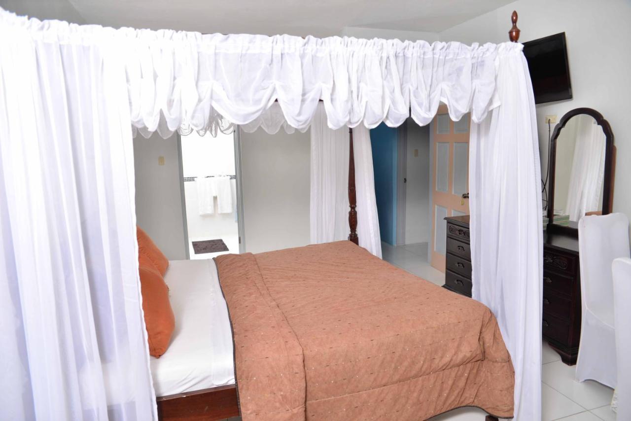 Chateau Margarita Ja Montego Bay Exteriér fotografie